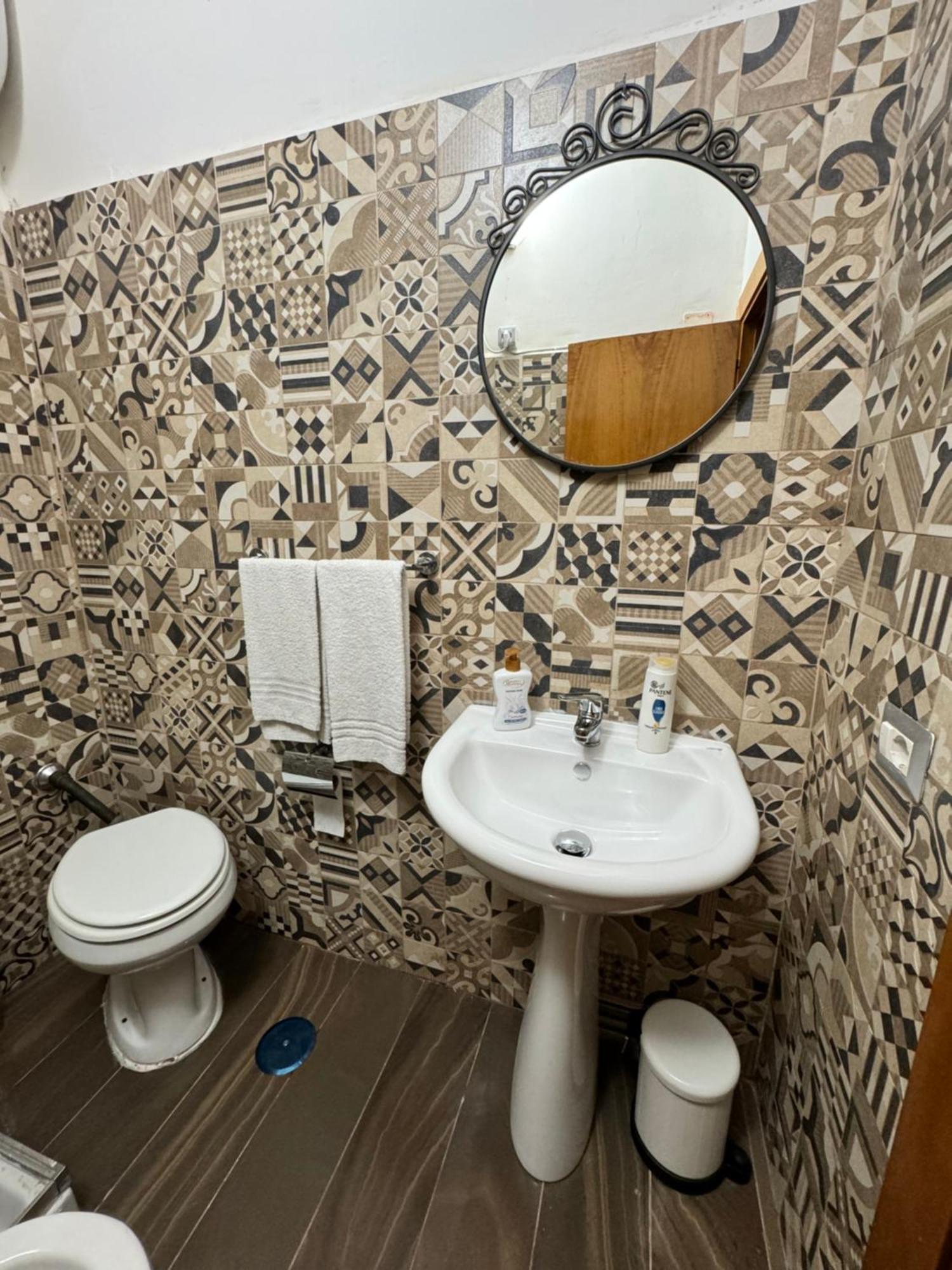 Room Station Giulia Naples Luaran gambar